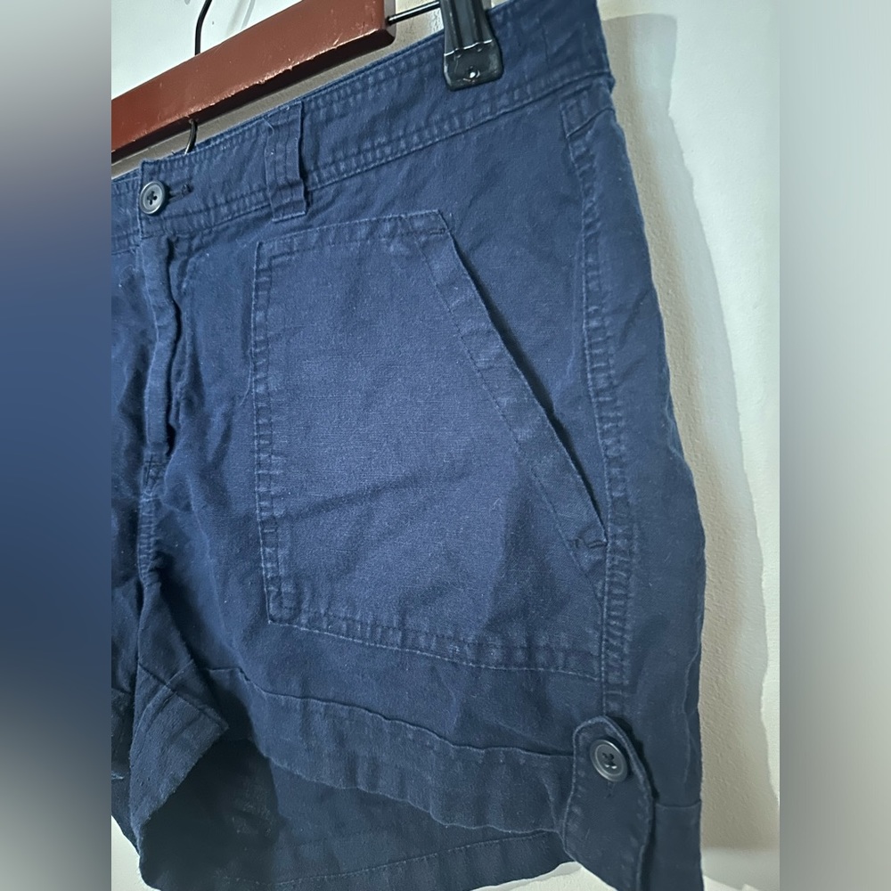 Women’s Gap Navy Blue Shorts Linen Cotton Blend - Picture 3 of 5